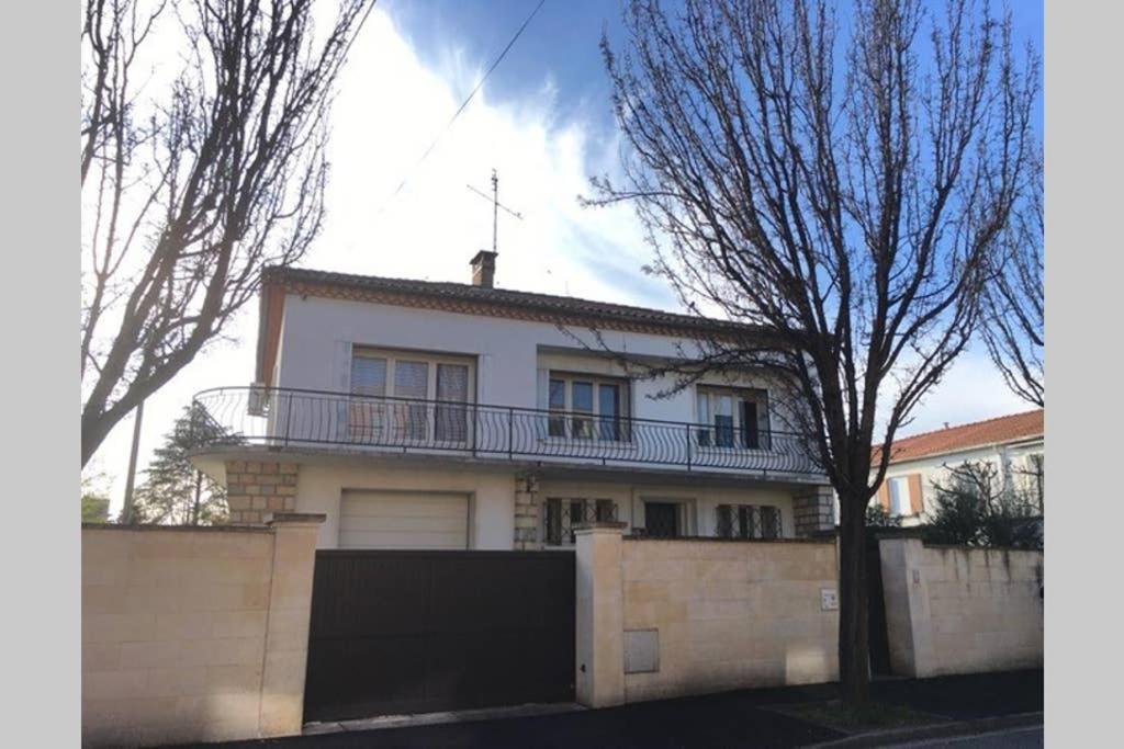 Maison Familiale A Nimes Exterior foto